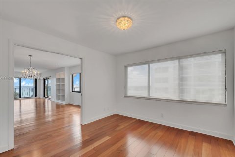 Copropriété à louer à Miami Beach, Floride: 3 chambres, 180.69 m2 № 1998137 - photo 22