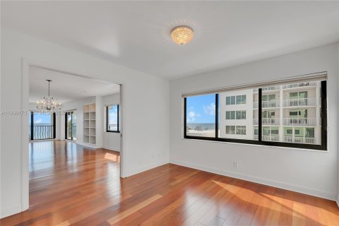 Copropriété à louer à Miami Beach, Floride: 3 chambres, 180.69 m2 № 1998137 - photo 21