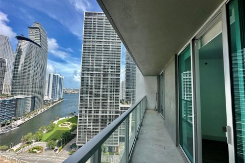 Condo à Miami, Floride, 2 chambres  № 2274076