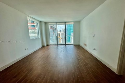 Copropriété à vendre à Miami, Floride: 2 chambres, 111.2 m2 № 2274076 - photo 13