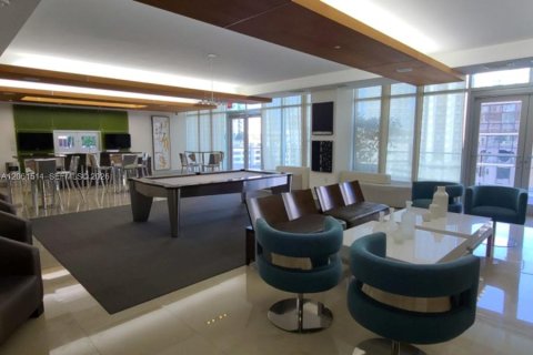 Copropriété à vendre à Miami, Floride: 2 chambres, 111.2 m2 № 2274076 - photo 27