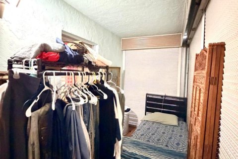 Купить кондоминиум в Тамарак, Флорида 3 комнаты, 87.33м2, № 2250661 - фото 21