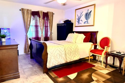 Купить кондоминиум в Тамарак, Флорида 3 комнаты, 87.33м2, № 2250661 - фото 13