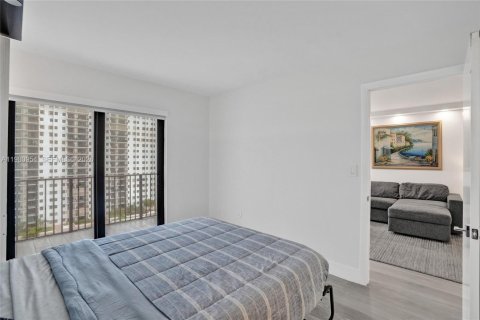 Copropriété à vendre à Hollywood, Floride: 2 chambres, 110.55 m2 № 2045452 - photo 28