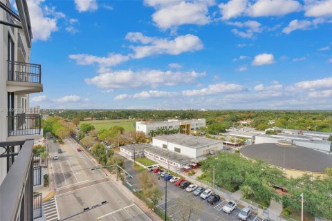 Снять в аренду кондоминиум в Корал-Гейблс, Флорида 2 спальни, 95.88м2, № 1949213 - фото 29