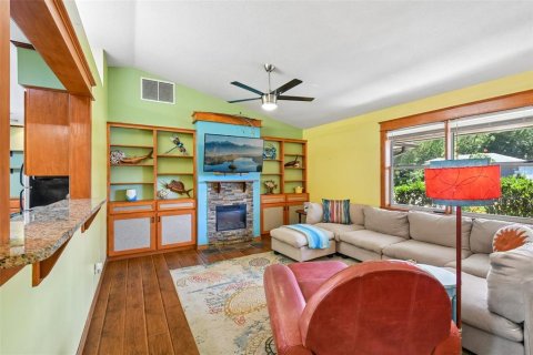 Villa ou maison à vendre à Palm Coast, Floride: 3 chambres, 167.97 m2 № 2196567 - photo 4