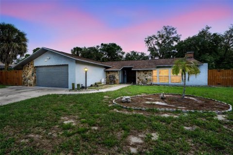 House in Holiday, Florida 2 bedrooms, 157.1 sq.m. № 2110400