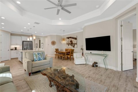 House in Bradenton, Florida 2 bedrooms, 150.22 sq.m. № 1718648 - photo 14