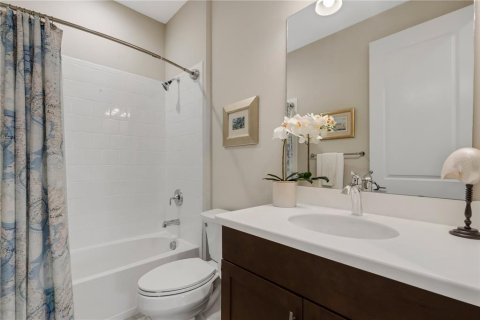 House in Bradenton, Florida 2 bedrooms, 150.22 sq.m. № 1718648 - photo 26