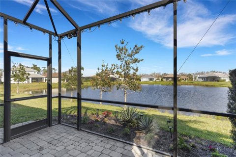 House in Bradenton, Florida 2 bedrooms, 150.22 sq.m. № 1718648 - photo 28