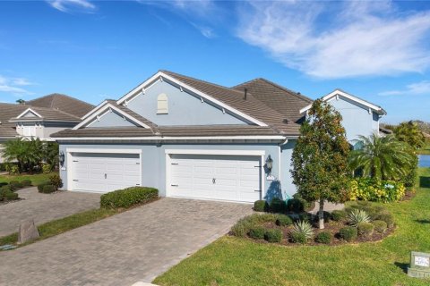 House in Bradenton, Florida 2 bedrooms, 150.22 sq.m. № 1718648 - photo 4