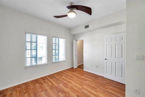 Condominio en venta en Tampa, Florida, 2 dormitorios, 125.33 m2 № 1772905 - foto 28