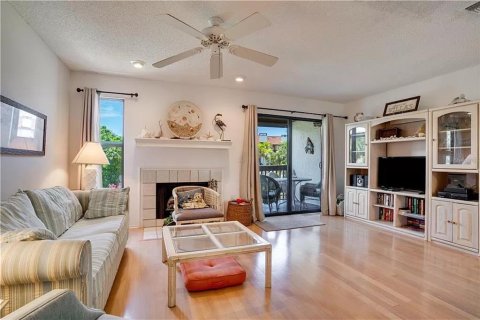 Adosado en alquiler en Sarasota, Florida, 2 dormitorios, 134.34 m2 № 1508862 - foto 8