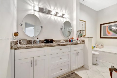 Copropriété à vendre à Boca Raton, Floride: 3 chambres, 164.62 m2 № 2002135 - photo 11