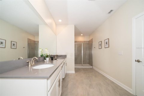 House in STOREY LAKE in Kissimmee, Florida 5 bedrooms, 305.83 sq.m. № 1259717 - photo 24