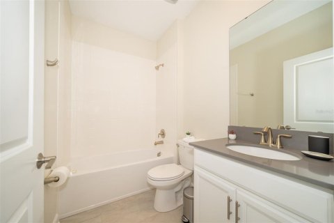 House in STOREY LAKE in Kissimmee, Florida 5 bedrooms, 305.83 sq.m. № 1259717 - photo 19
