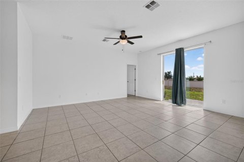 Casa en venta en Haines City, Florida, 3 dormitorios, 142.23 m2 № 2157277 - foto 15