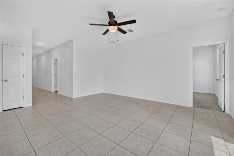 Casa en venta en Haines City, Florida, 3 dormitorios, 142.23 m2 № 2157277 - foto 16
