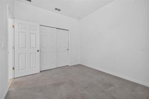 Casa en venta en Haines City, Florida, 3 dormitorios, 142.23 m2 № 2157277 - foto 12