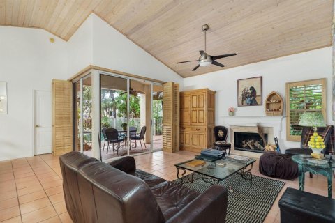 Casa en alquiler en West Palm Beach, Florida, 3 dormitorios, 136.66 m2 № 2087728 - foto 3