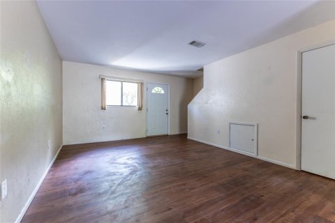 Condominio en venta en Gainesville, Florida, 2 dormitorios, 87.14 m2 № 2096450 - foto 10