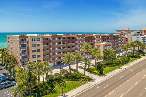 Condo in Redington Beach, Florida, 3 bedrooms  № 2212471