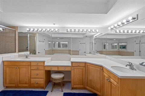 Condo in Redington Beach, Florida, 3 bedrooms  № 2212471 - photo 14
