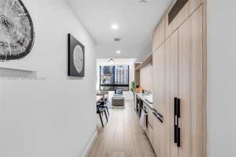 Condominio en Miami, Florida, 2 dormitorios  № 2059944