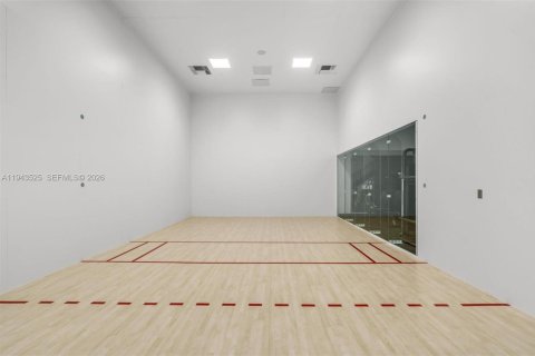 Condominio en alquiler en Miami, Florida, 2 dormitorios № 2059944 - foto 23