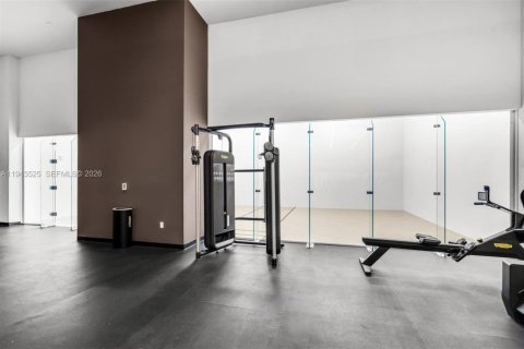 Condominio en alquiler en Miami, Florida, 2 dormitorios № 2059944 - foto 24