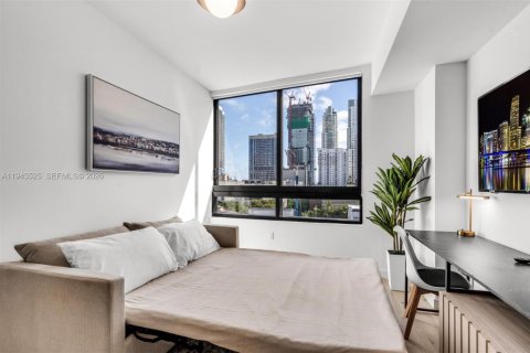 Condominio en alquiler en Miami, Florida, 2 dormitorios № 2059944 - foto 13