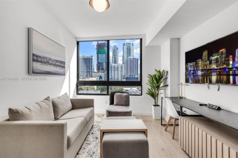 Condominio en alquiler en Miami, Florida, 2 dormitorios № 2059944 - foto 3