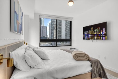 Condominio en alquiler en Miami, Florida, 2 dormitorios № 2059944 - foto 8