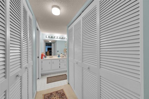 Copropriété à vendre à Fort Lauderdale, Floride: 2 chambres, 140.56 m2 № 2084385 - photo 11