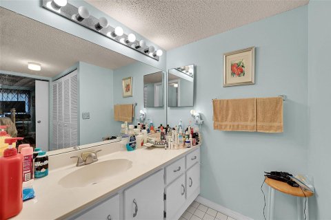 Copropriété à vendre à Fort Lauderdale, Floride: 2 chambres, 140.56 m2 № 2084385 - photo 12