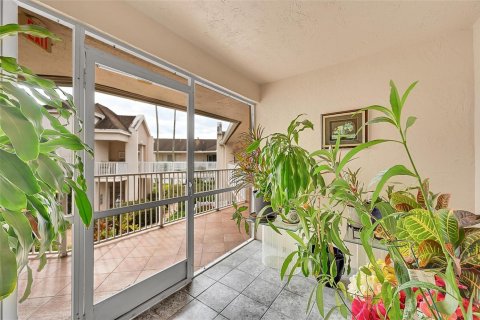 Copropriété à vendre à Fort Lauderdale, Floride: 2 chambres, 140.56 m2 № 2084385 - photo 6