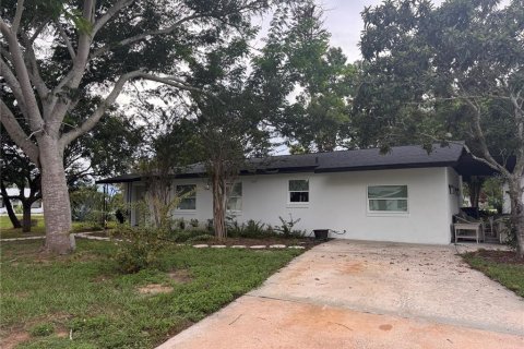 Villa ou maison à louer à Tavares, Floride: 3 chambres, 120.31 m2 № 2413868 - photo 3