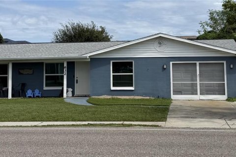 Casa en Punta Gorda, Florida 3 dormitorios, 149.2 m2 № 2371801