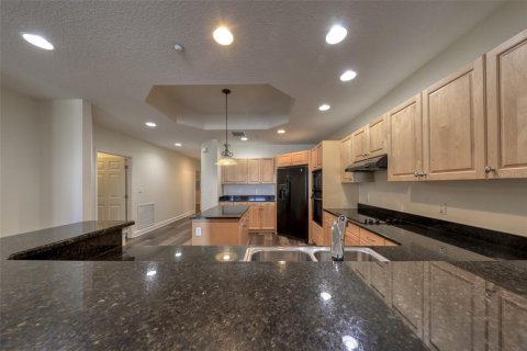 Condominio en alquiler en Redington Shores, Florida, 3 dormitorios, 185.34 m2 № 1792301 - foto 9