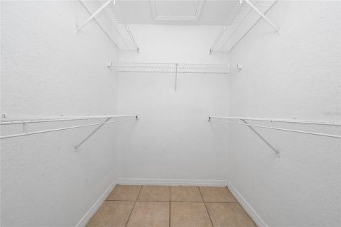 Condo in Orlando, Florida, 1 bedroom  № 1810089 - photo 18