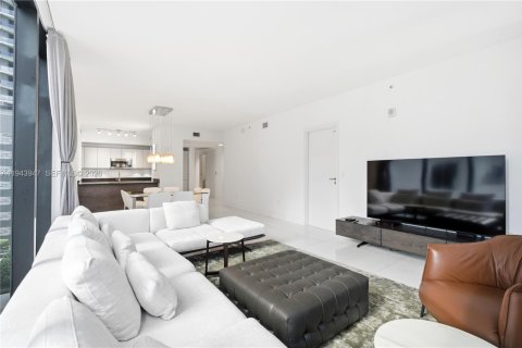 Condo in Miami, Florida, 3 bedrooms  № 2061750 - photo 4