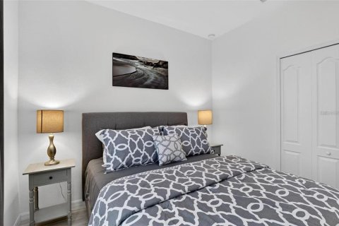Villa ou maison à vendre à Cape Coral, Floride: 4 chambres, 188.78 m2 № 2396675 - photo 7