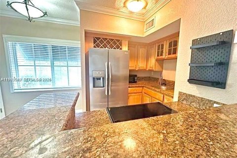 Снять в аренду кондоминиум в Форт-Лодердейл, Флорида 1 спальня, 42.64м2, № 2032564 - фото 3