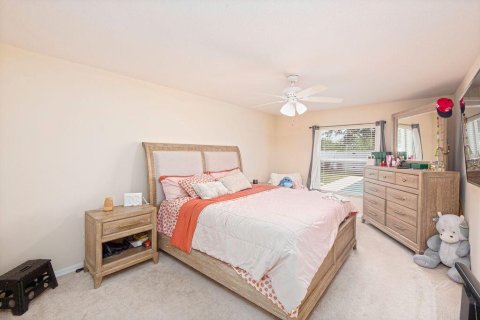 Casa en venta en St. Lucie, Florida, 4 dormitorios, 211.45 m2 № 2269583 - foto 19