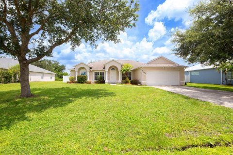 Casa en venta en St. Lucie, Florida, 4 dormitorios, 211.45 m2 № 2269583 - foto 3