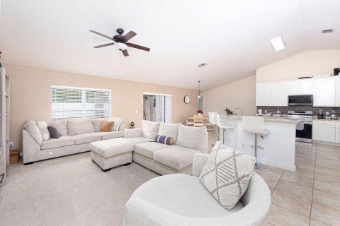 Casa en venta en St. Lucie, Florida, 4 dormitorios, 211.45 m2 № 2269583 - foto 12