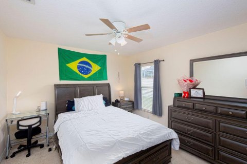 Casa en venta en St. Lucie, Florida, 4 dormitorios, 211.45 m2 № 2269583 - foto 25