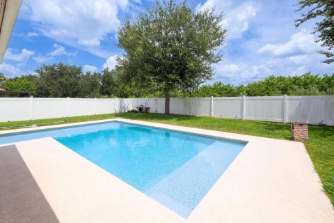 Casa en venta en St. Lucie, Florida, 4 dormitorios, 211.45 m2 № 2269583 - foto 27