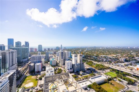 Condominio en venta en Miami, Florida, 2 dormitorios, 120.77 m2 № 1862451 - foto 22