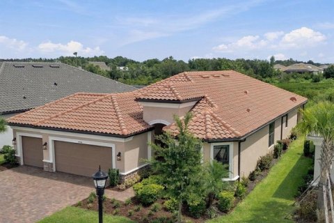 House in Wesley Chapel, Florida 3 bedrooms, 215.53 sq.m. № 2369114